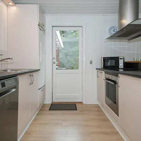 6 Person Holiday In R M Semesterbostad *