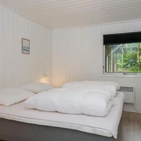 Semesterbostad 6 Person Holiday In R M